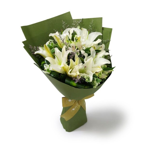 Insigne 10 white lilies by farm florist singapore